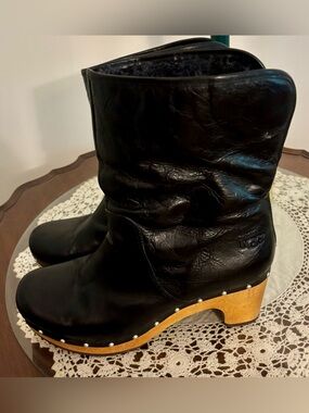 UGG, Black Fur Lined Clog Boots with Wood Heel, size 10